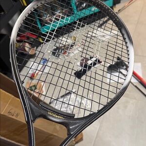 Wilson pro court tennis racquet 
Adult size